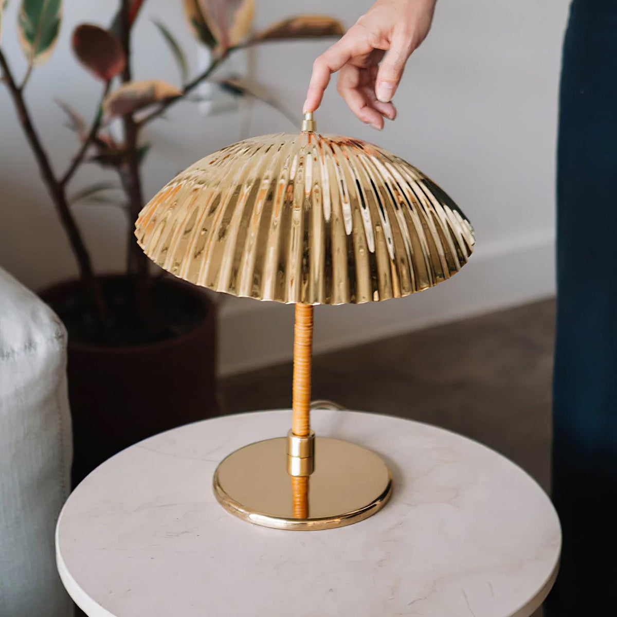 Table Lamp 1